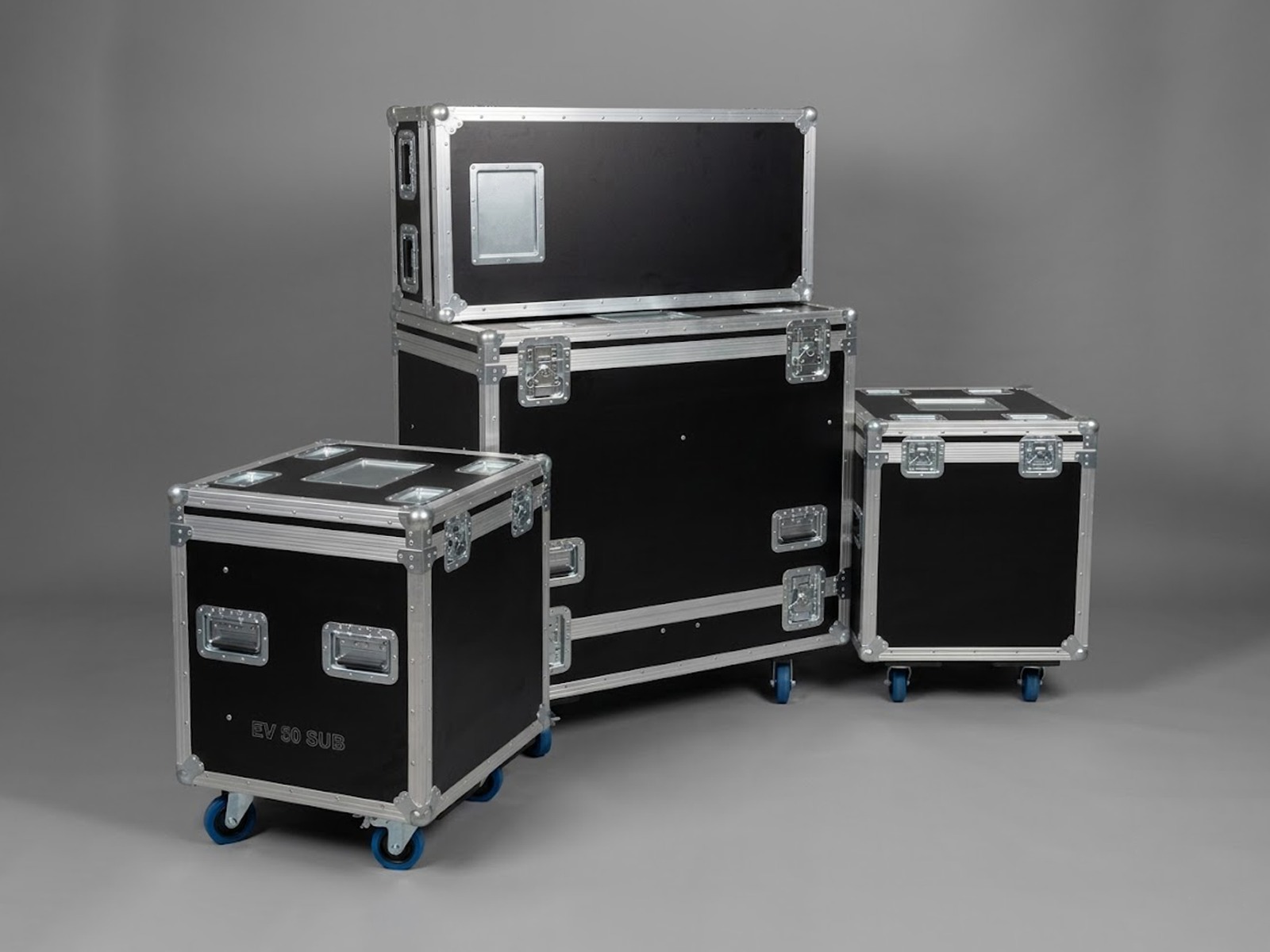 Utility flight case for tools and industrial equipment